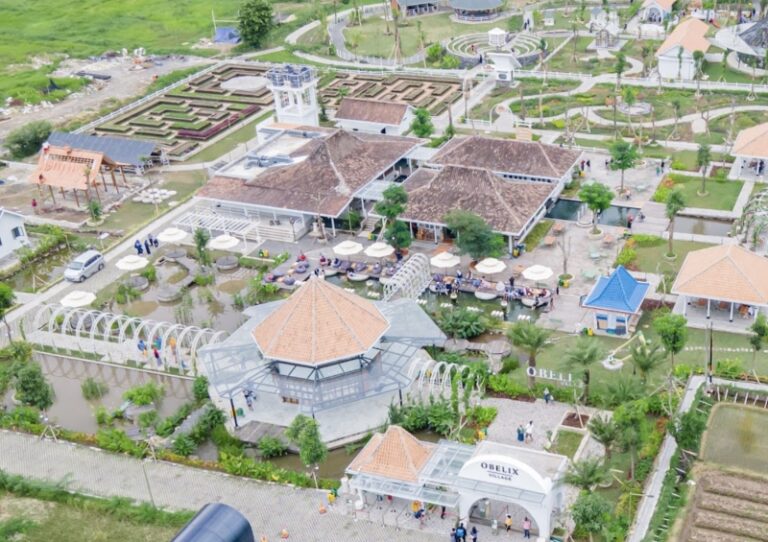 Obelix Village Jogja Wisata Keluarga Di Kaki Gunung Merapi