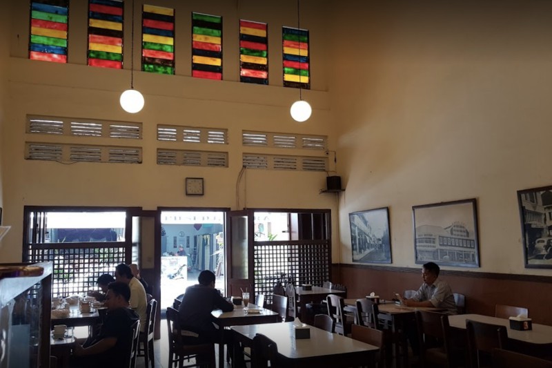 Cafe di Bandung