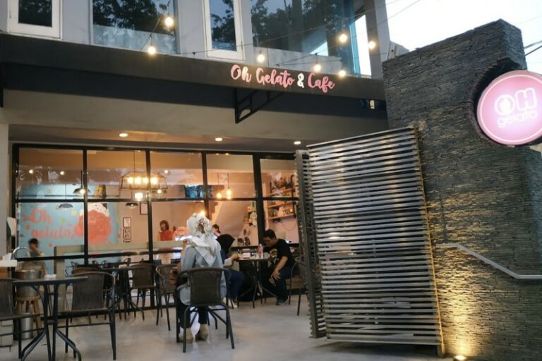 Jasa Interior Cafe Di Surabaya