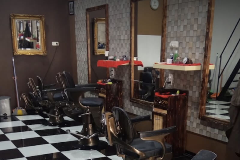Five-O Barbershop Sampangan