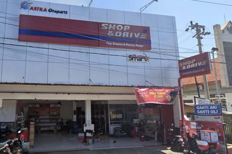 Shop & Drive Sudirman Semarang