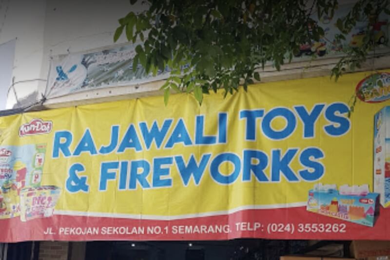 Rajawali Toys & Fireworks
