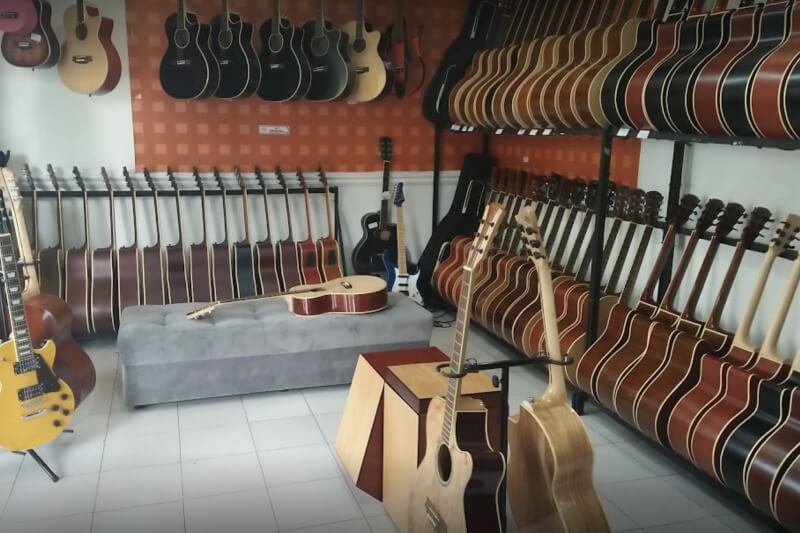 Malang Gitar Shop 2
