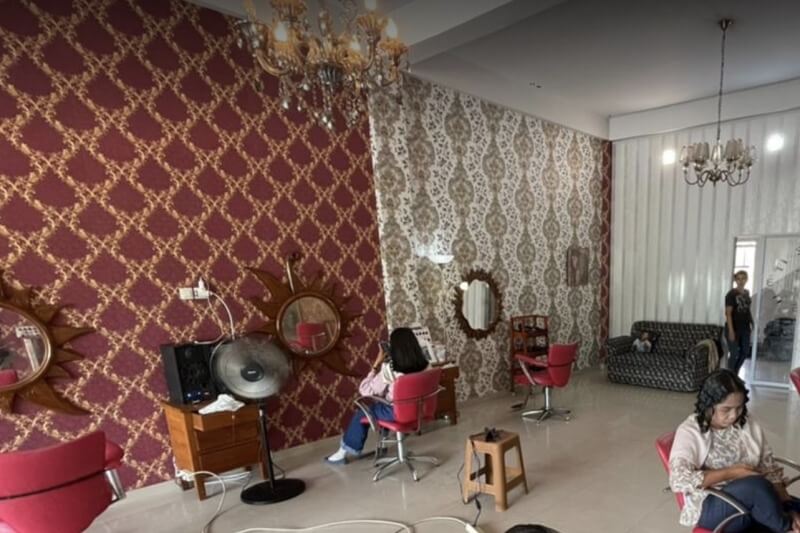 famous salon