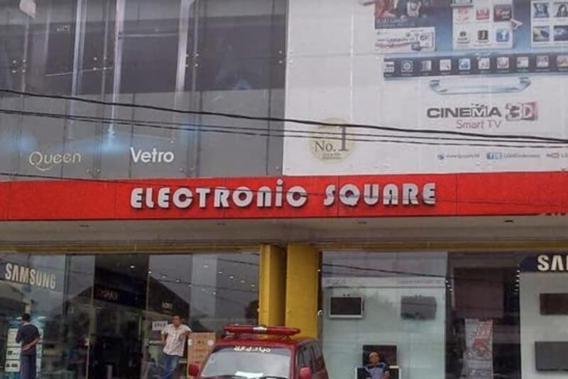 Electronic Square