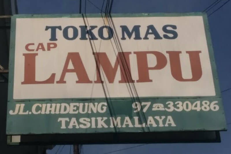 Toko Mas Cap Lampu