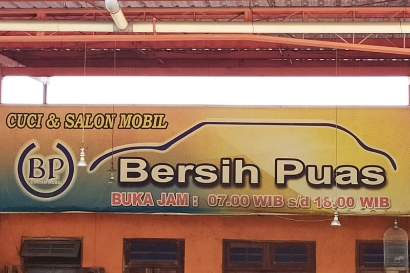 Cuci & Salon Mobil Bersih Puas