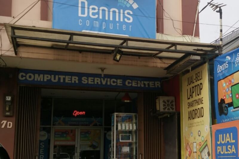 Dennis Computer