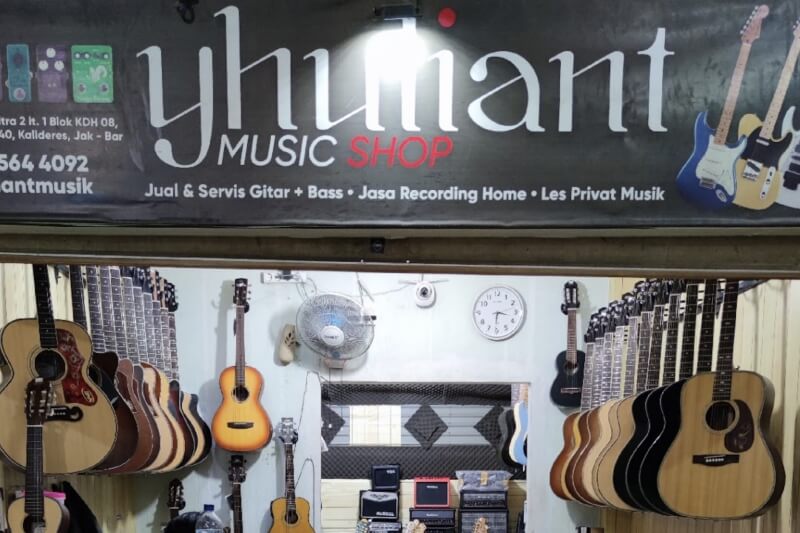 Yhuliant Musik Shop