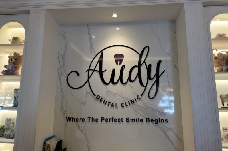 Audy Dental Pondok Bambu